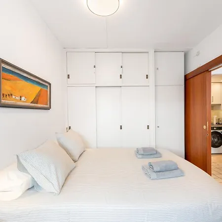 Comfortable First Line Appartement
