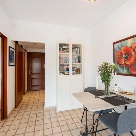 Comfortable First Line Appartement